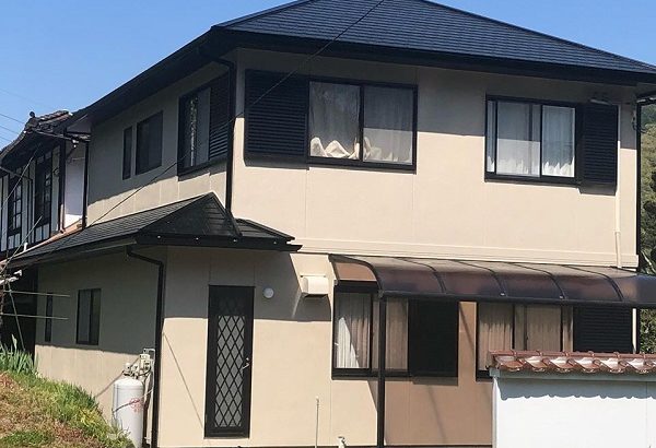 広島県広島市　外壁塗装　屋根塗装　オートンイクシード　無機系塗料　ダイヤ　スーパーセランフレックス (1)